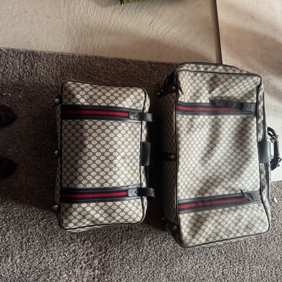 Vintage Gucci luggage set - Picture 7 of 8